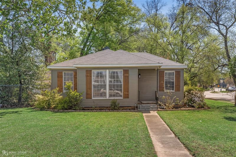 271 Ockley Drive, Shreveport LA 71105 - Photo 2