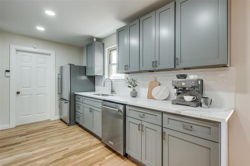 8494 Swift Avenue, Dallas TX 75228 - Photo 10