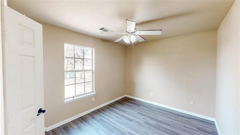 701 E College Street, Sherman TX 75090 - Photo 13