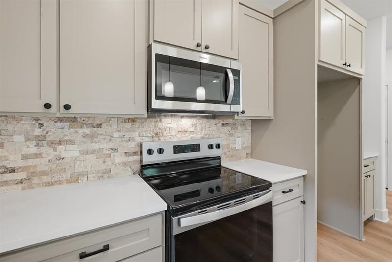 810 Branding Iron Trail, Granbury TX 76049 - Photo 13