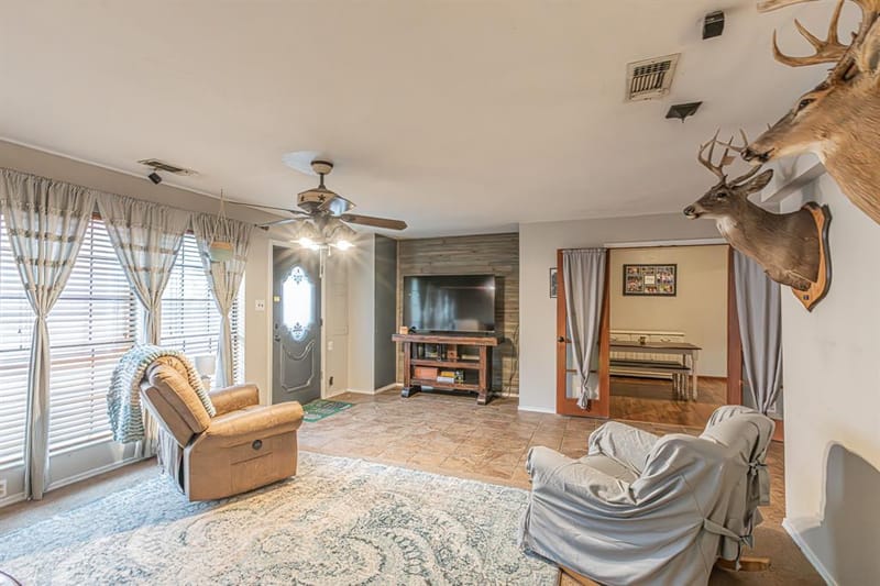614 Overhill Road, Granbury TX 76048 - Photo 27