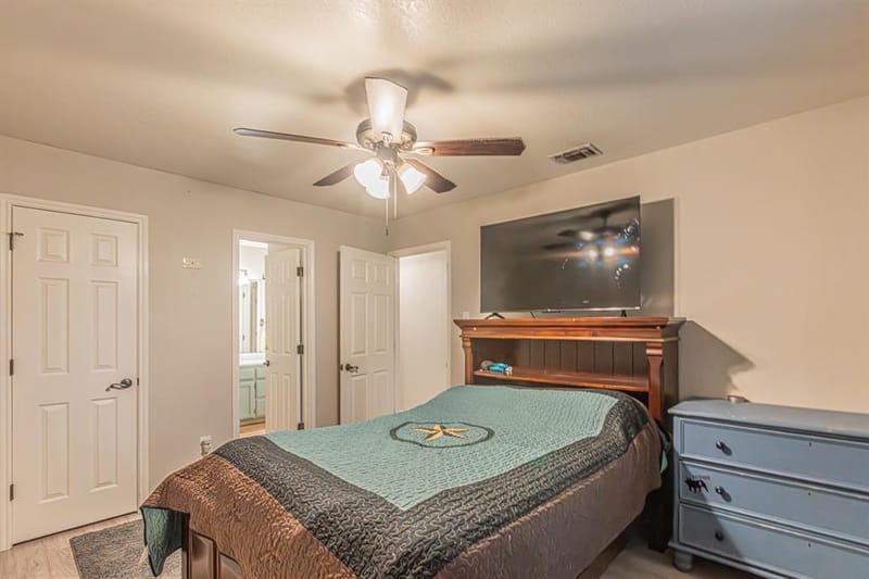 614 Overhill Road, Granbury TX 76048 - Photo 18