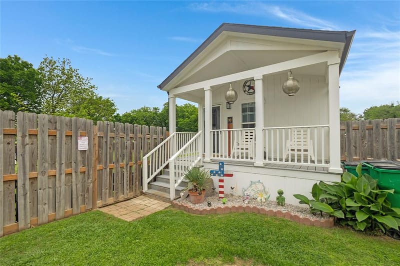 11061 Foutch Road, Pilot Point TX 76258 - Photo 27