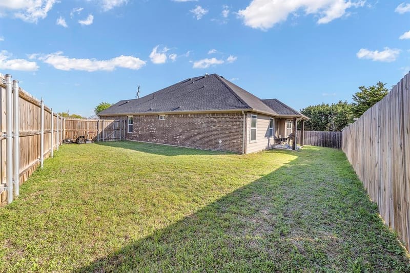 2601 Austin Drive, Granbury TX 76048 - Photo 6