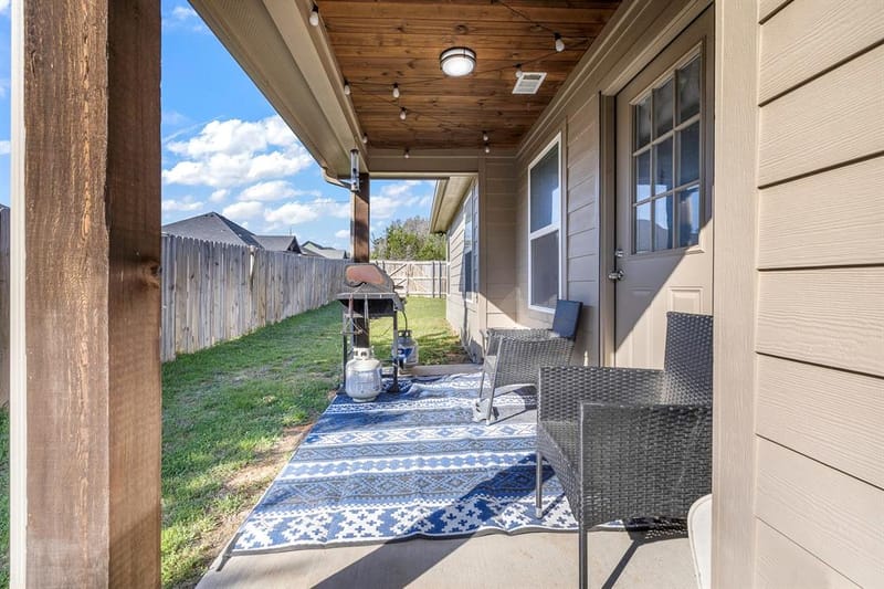 2601 Austin Drive, Granbury TX 76048 - Photo 7