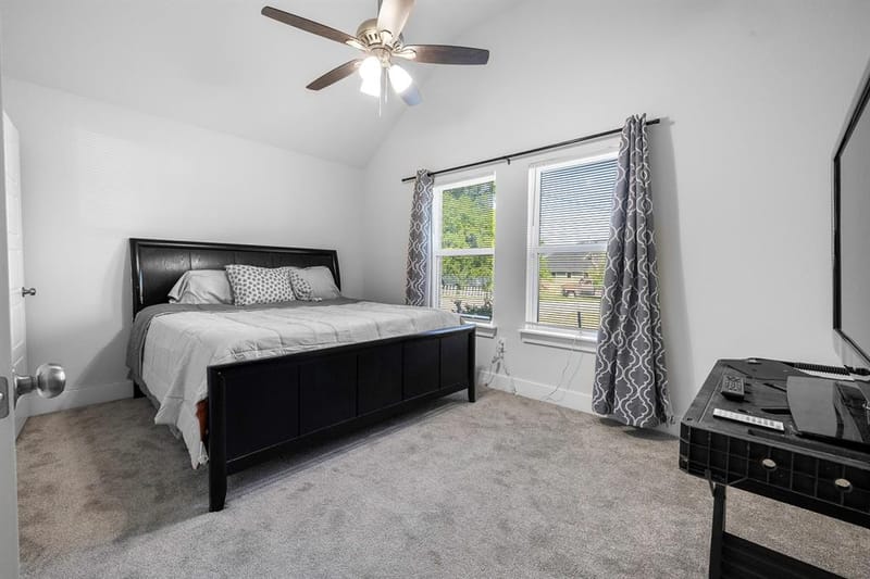 2601 Austin Drive, Granbury TX 76048 - Photo 31