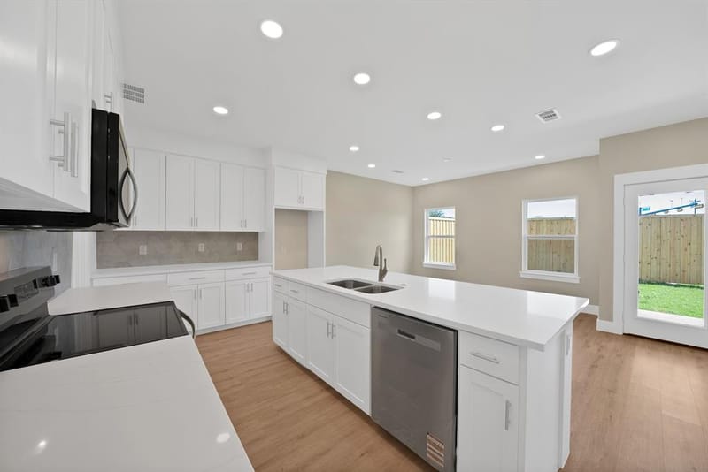 4616 Red Bud Court, The Colony TX 75056 - Photo 19