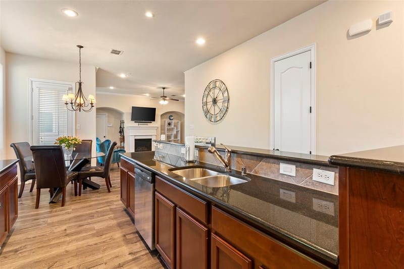 2476 Deer Run, Lewisville TX 75067 - Photo 10