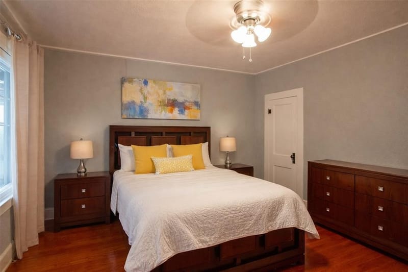 2910 20th Street, Fort Worth TX 76106 - Photo 2