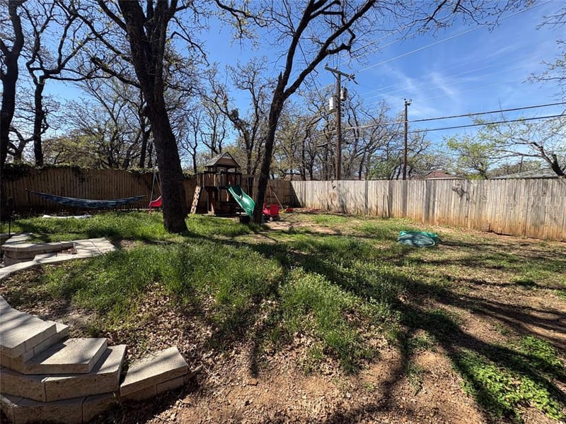 1121 Wade Drive, Bedford TX 76022 - Photo 22