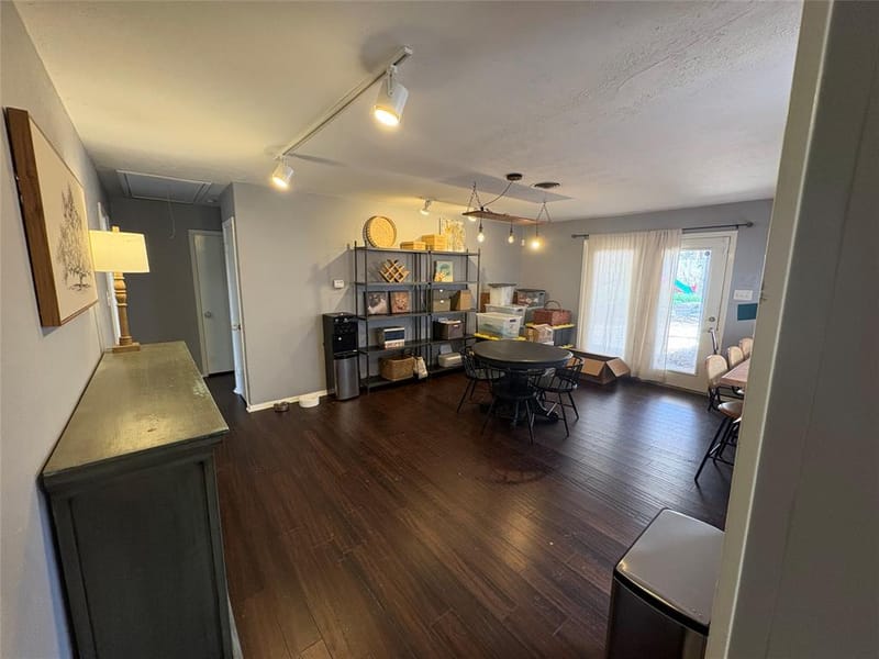 1121 Wade Drive, Bedford TX 76022 - Photo 9