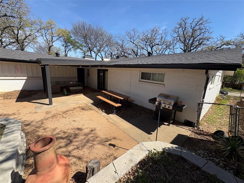 1121 Wade Drive, Bedford TX 76022 - Photo 19