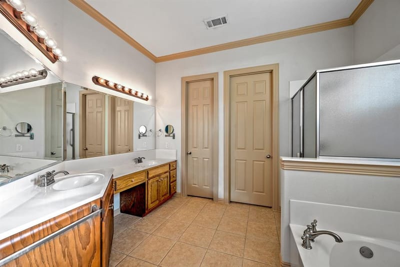 2112 Stone Creek Drive, McKinney TX 75072 - Photo 20