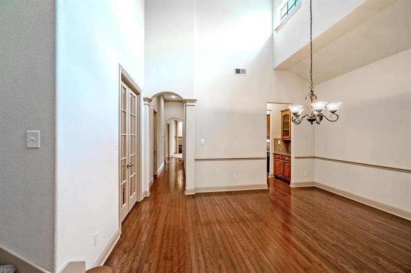 2112 Stone Creek Drive, McKinney TX 75072 - Photo 10