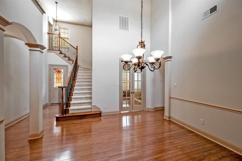 2112 Stone Creek Drive, McKinney TX 75072 - Photo 11