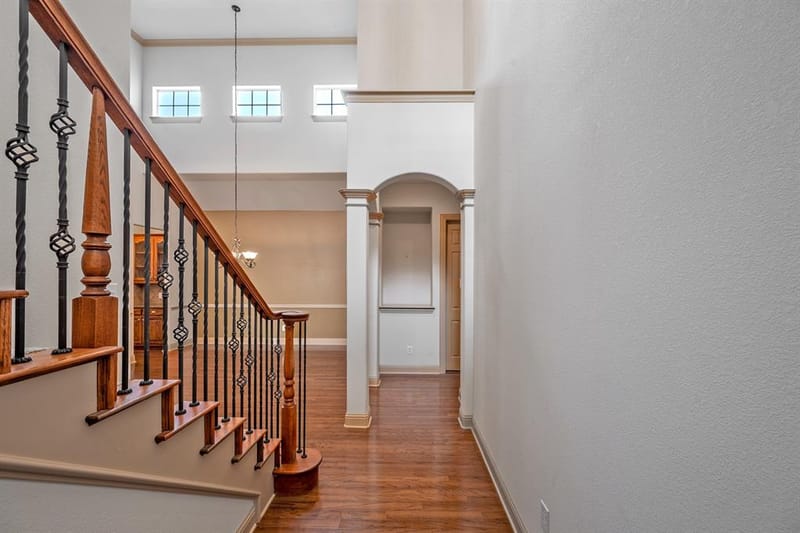 2112 Stone Creek Drive, McKinney TX 75072 - Photo 8