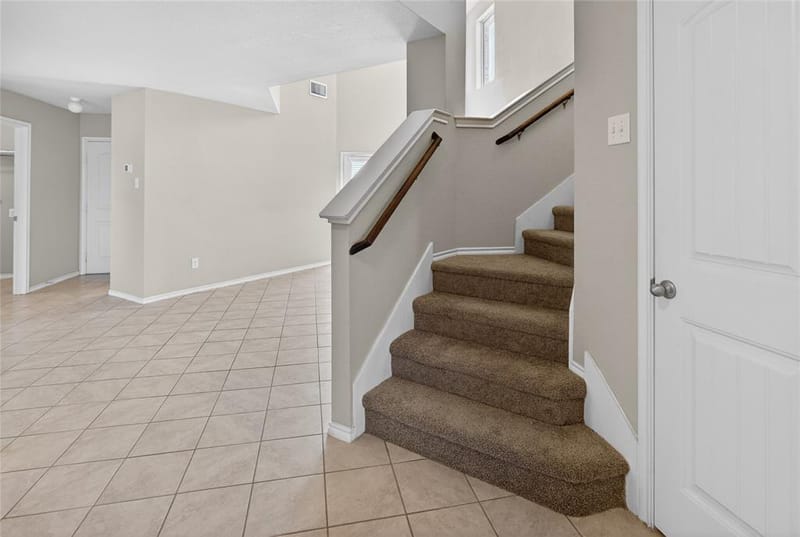 2256 Spring Hollow Dr, Lancaster TX 75134 - Photo 3