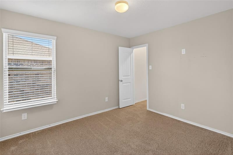 2256 Spring Hollow Dr, Lancaster TX 75134 - Photo 30