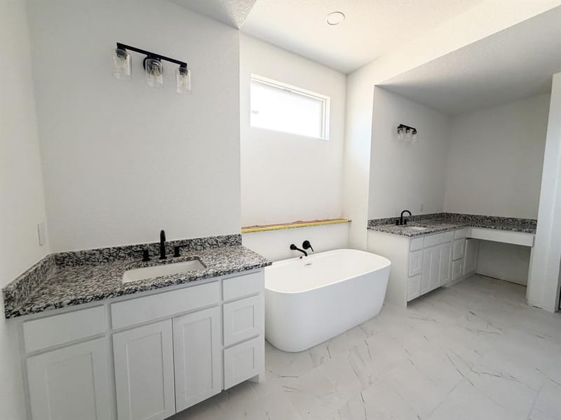 112 Loveta Lane, Boyd TX 76023 - Photo 10