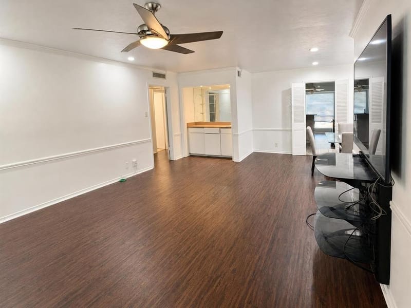 10029 Regal Park Lane # 212, Dallas TX 75230 - Photo 6