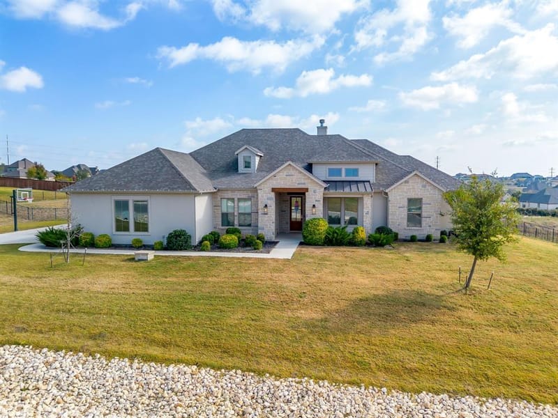 7732 Laura Lake Lane, Fort Worth TX 76126 - Photo 2