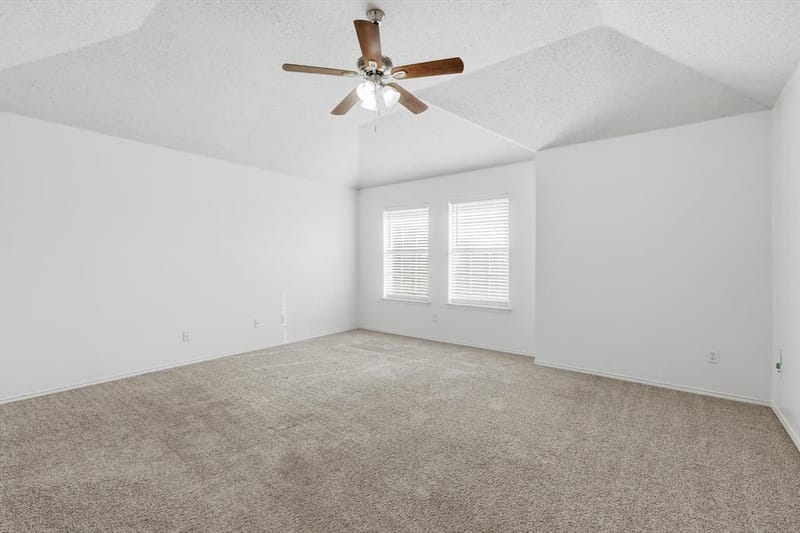6917 Club Creek Drive, Fort Worth TX 76137 - Photo 20
