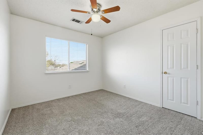 6917 Club Creek Drive, Fort Worth TX 76137 - Photo 30