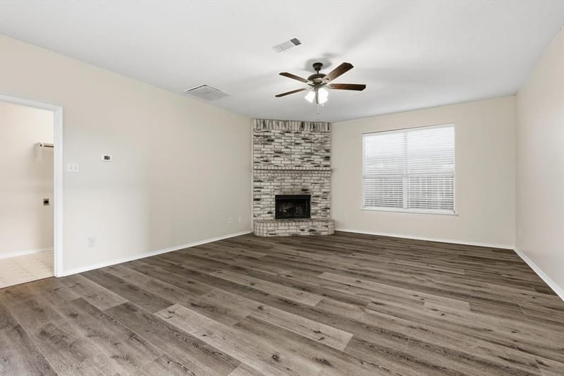 6917 Club Creek Drive, Fort Worth TX 76137 - Photo 10