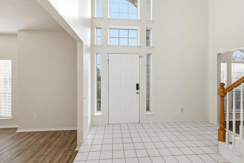 6917 Club Creek Drive, Fort Worth TX 76137 - Photo 4