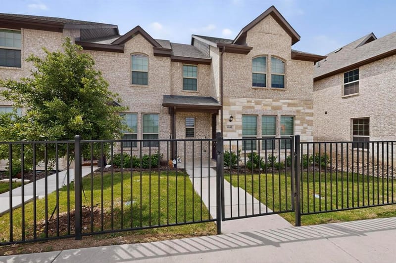 6040 Bursey Road, Watauga TX 76148 - Photo 9