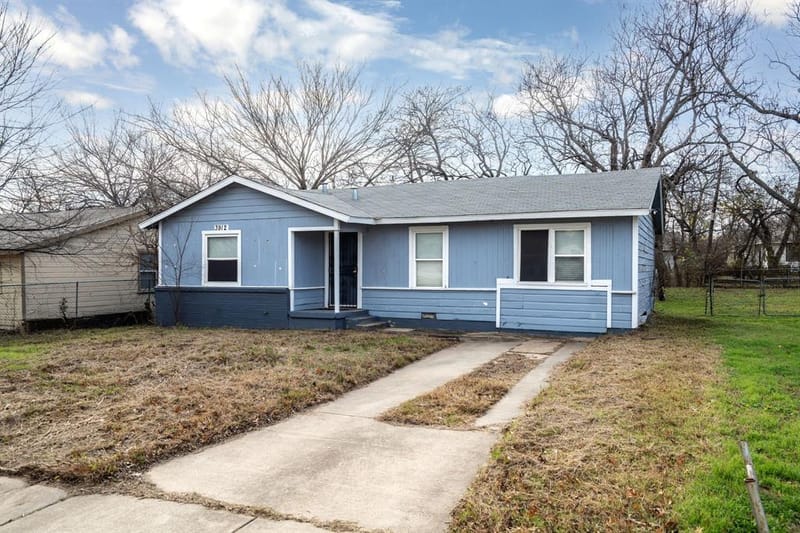 3912 Killian Street, Fort Worth TX 76119 - Photo 2