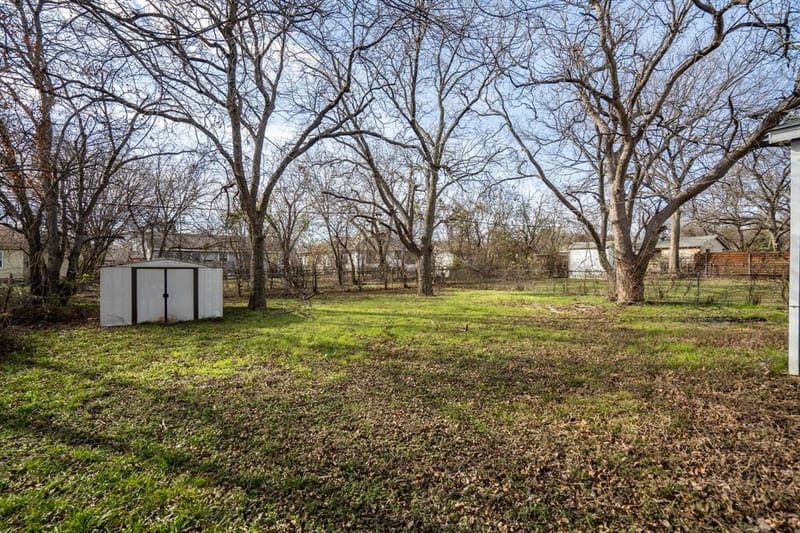 3912 Killian Street, Fort Worth TX 76119 - Photo 24