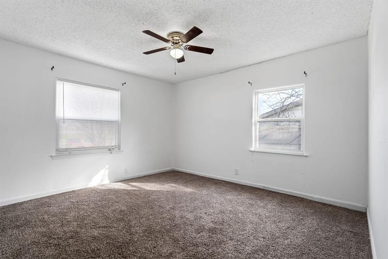 3912 Killian Street, Fort Worth TX 76119 - Photo 11