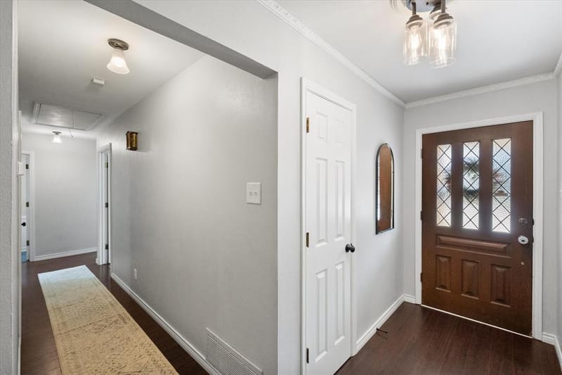 1415 Moss Rose Circle, Irving TX 75061 - Photo 4
