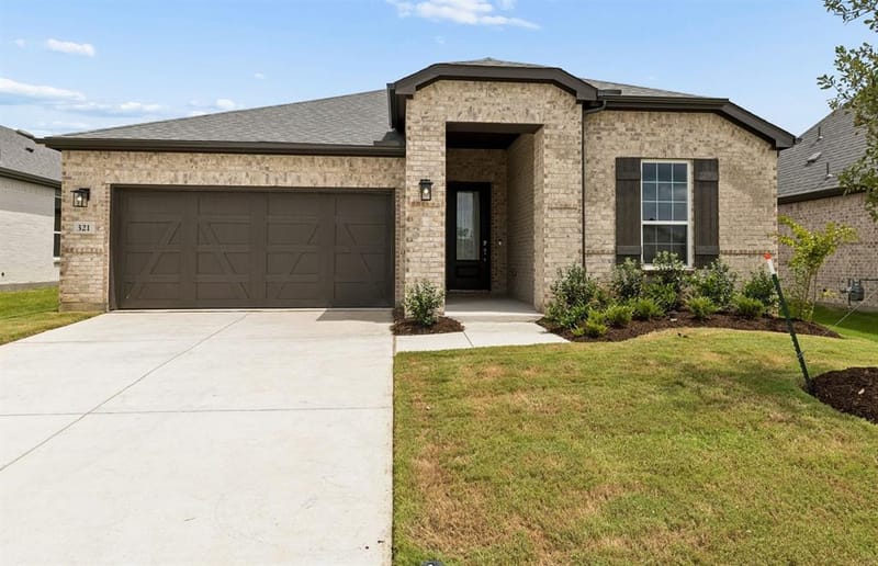 321 Cloverdale Lane, McKinney TX 75071