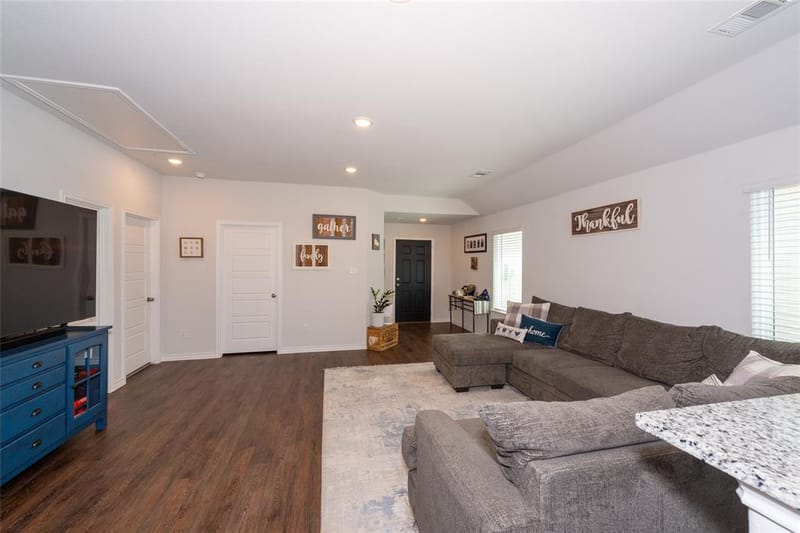 431 Woodhouse Way, Everman TX 76140 - Photo 9