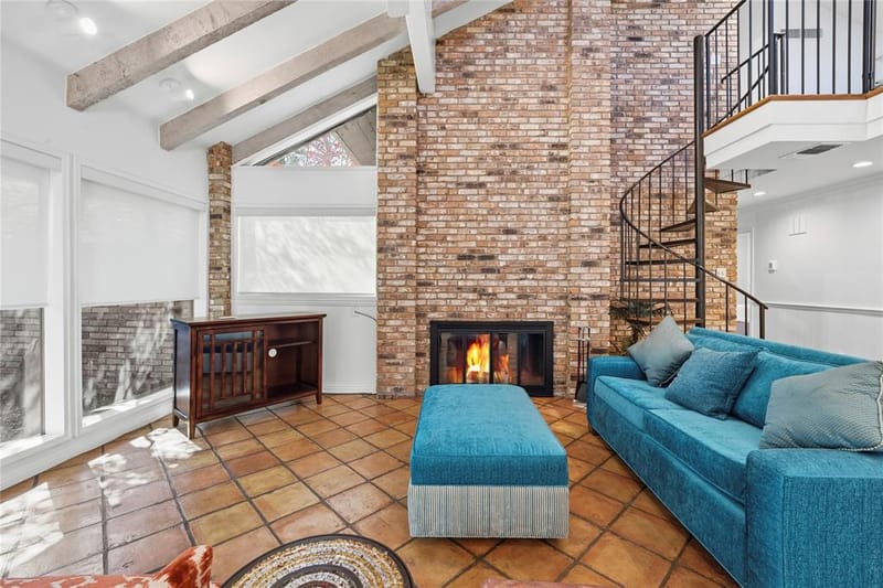 2145 Fountain Square Drive, Fort Worth TX 76107
