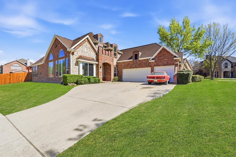5 Scramble Court, Mansfield TX 76063 - Photo 2