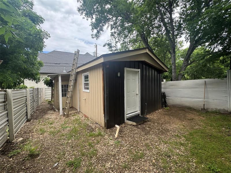 712 Hodgson Street, Fort Worth TX 76115 - Photo 30