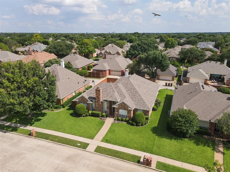 2704 Redfield Drive, Plano TX 75025