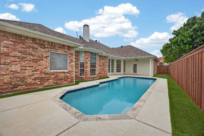 2704 Redfield Drive, Plano TX 75025 - Photo 4