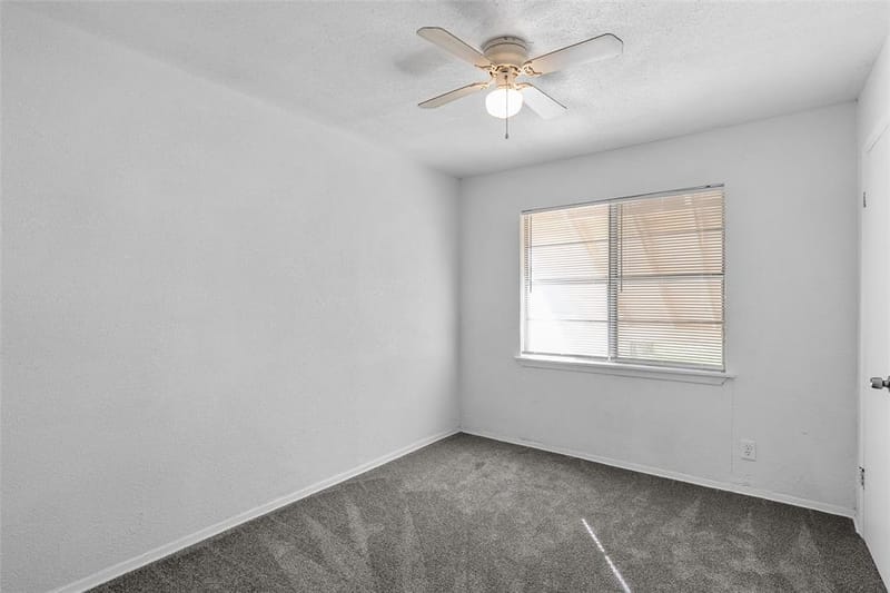 915 Faulkner Lane, Waco TX 76704 - Photo 13