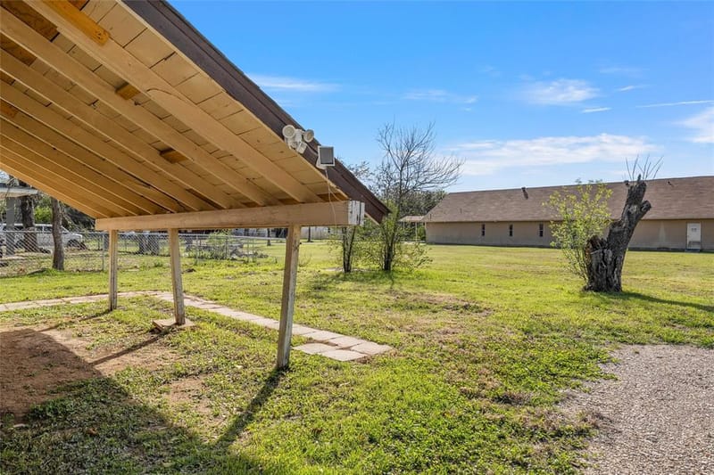 915 Faulkner Lane, Waco TX 76704 - Photo 19
