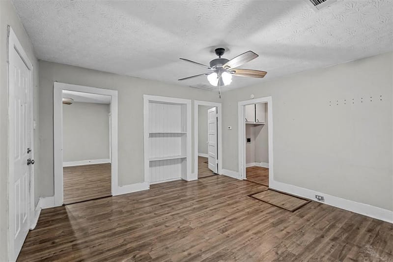 908 E Houston Street, Sherman TX 75092 - Photo 17