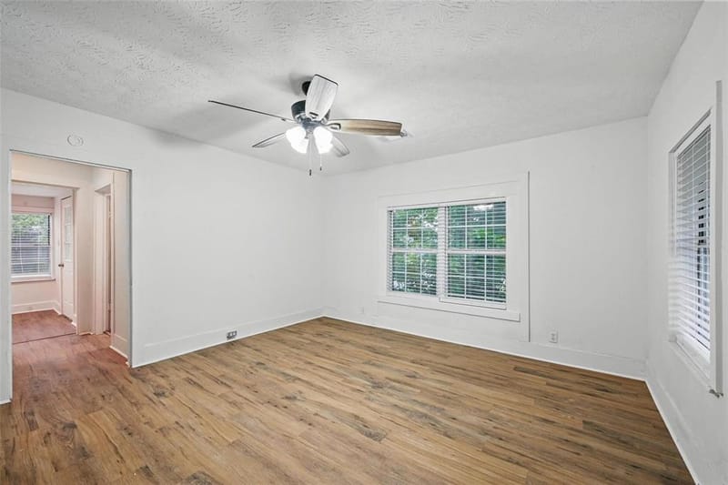 908 E Houston Street, Sherman TX 75092 - Photo 12