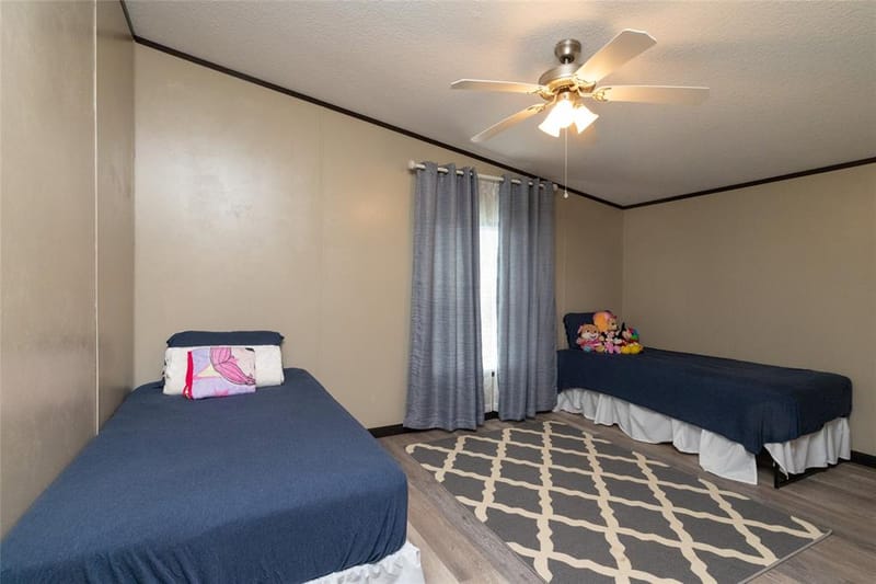 140 Meadow Pond Court, Runaway Bay TX 76426 - Photo 29