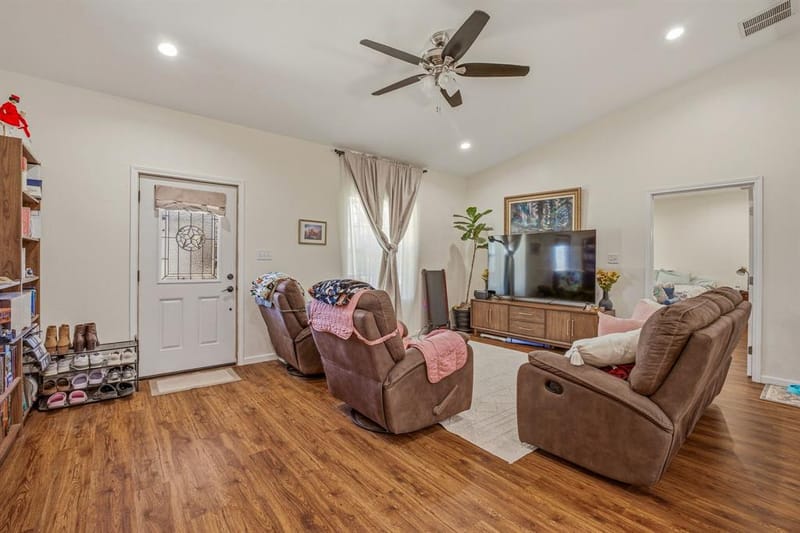 1375 County Road 253, Stephenville TX 76401 - Photo 24
