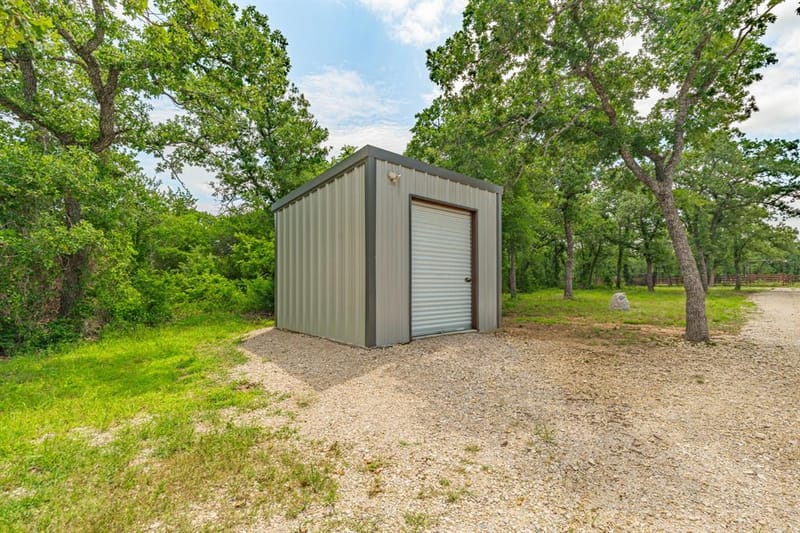 1375 County Road 253, Stephenville TX 76401 - Photo 8