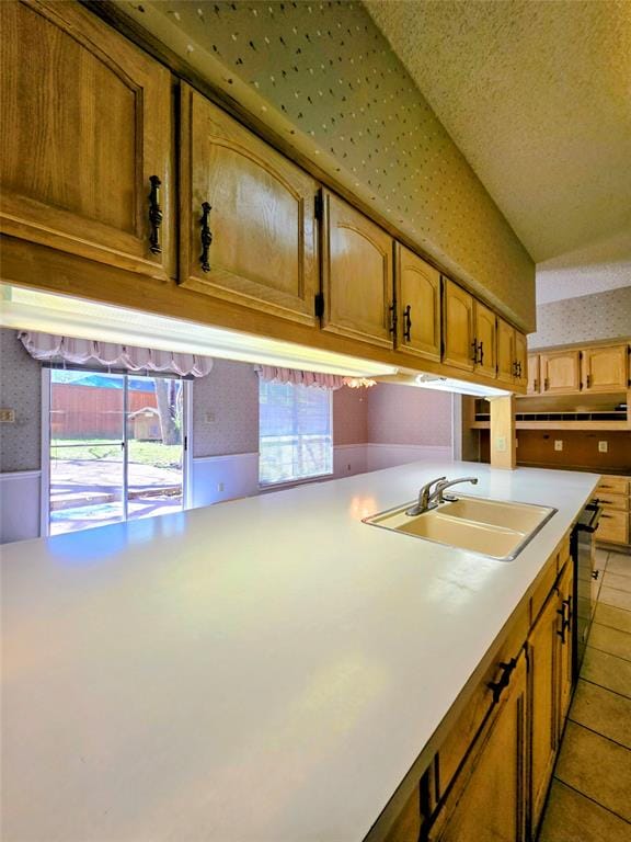 1020 Redbud Court, Arlington TX 76012 - Photo 6