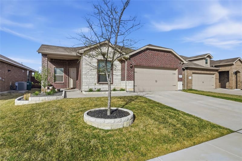 8617 Sandy Park Drive, Fort Worth TX 76179 - Photo 2